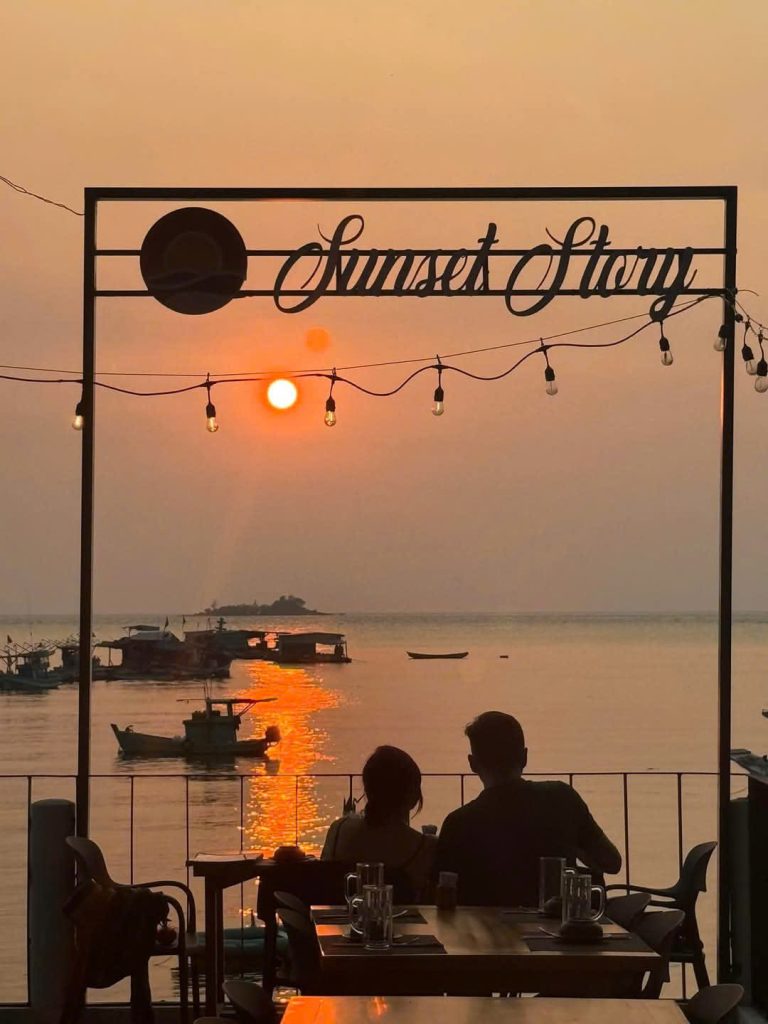 Sunset mỗi ngày có, nhưng khoảnh khắc thế này chỉ ở Sunset Story